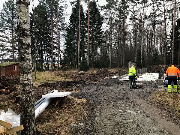 Rakennuksen perustukset, rakennusurakka, Oy Contrak Ab